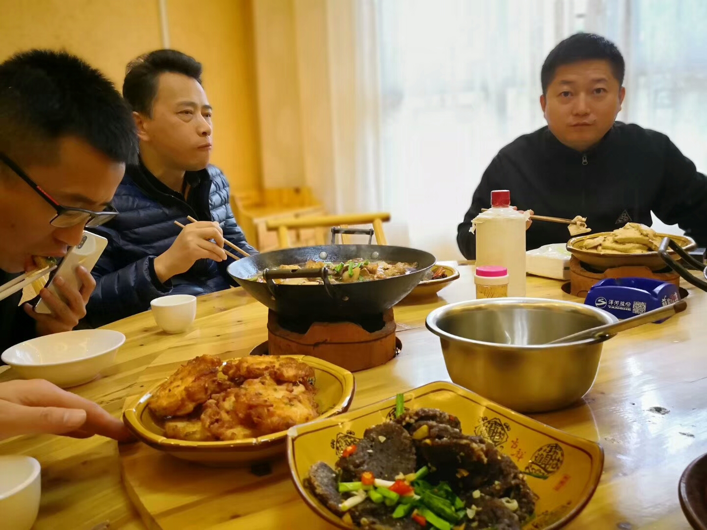 农家餐饮